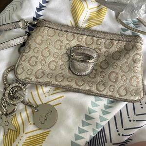 Guess wristlet